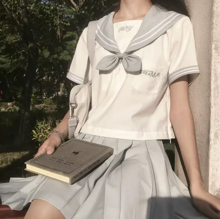 妇心毒似鹤顶红
